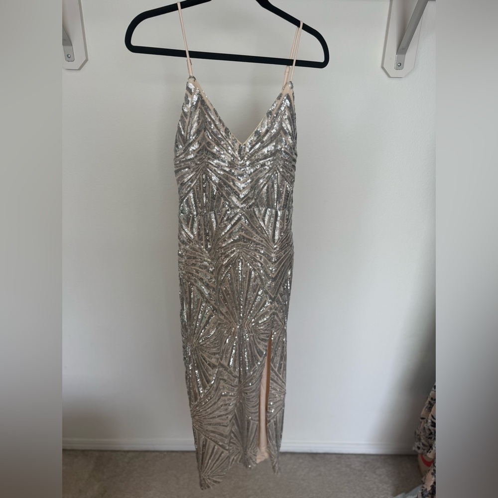 ✨ Cider Silver Sequin Maxi Dress | Size L | NWT ✨